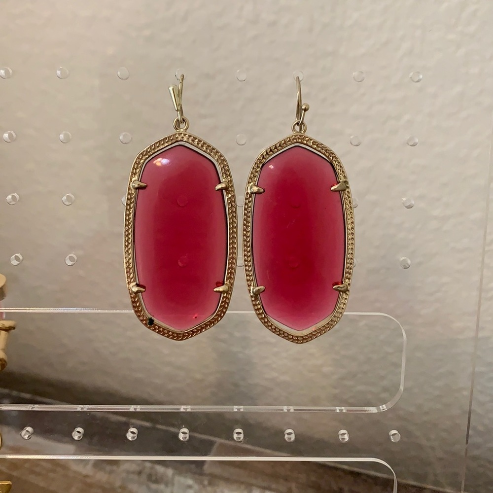 Kendra Scott Danielle earrings